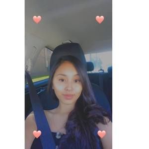 Meet your Posher, Esperanza